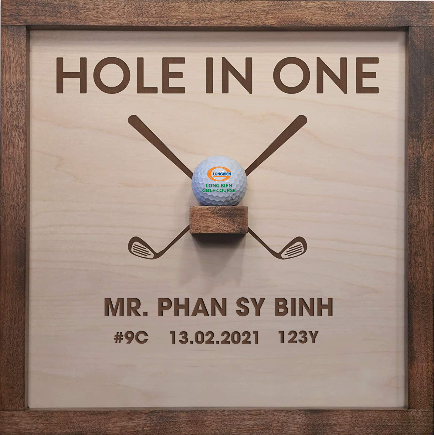 Cú HOLE IN ONE đầu tiên của năm Tân Sửu